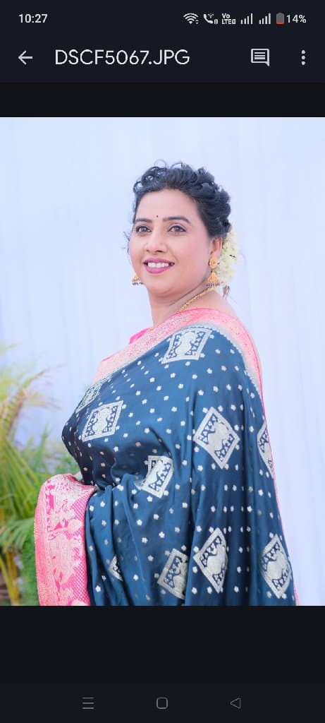 mrunali lonkar